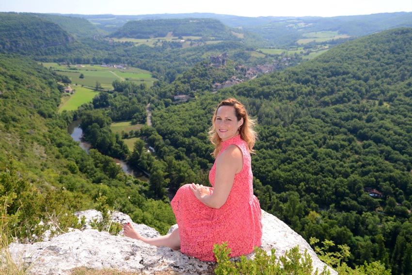 Céline Miconnet - Fondatrice ed la Fédération Française de Green Yoga - Formatrice yoga alliance pour devenir professeur de yoga en France